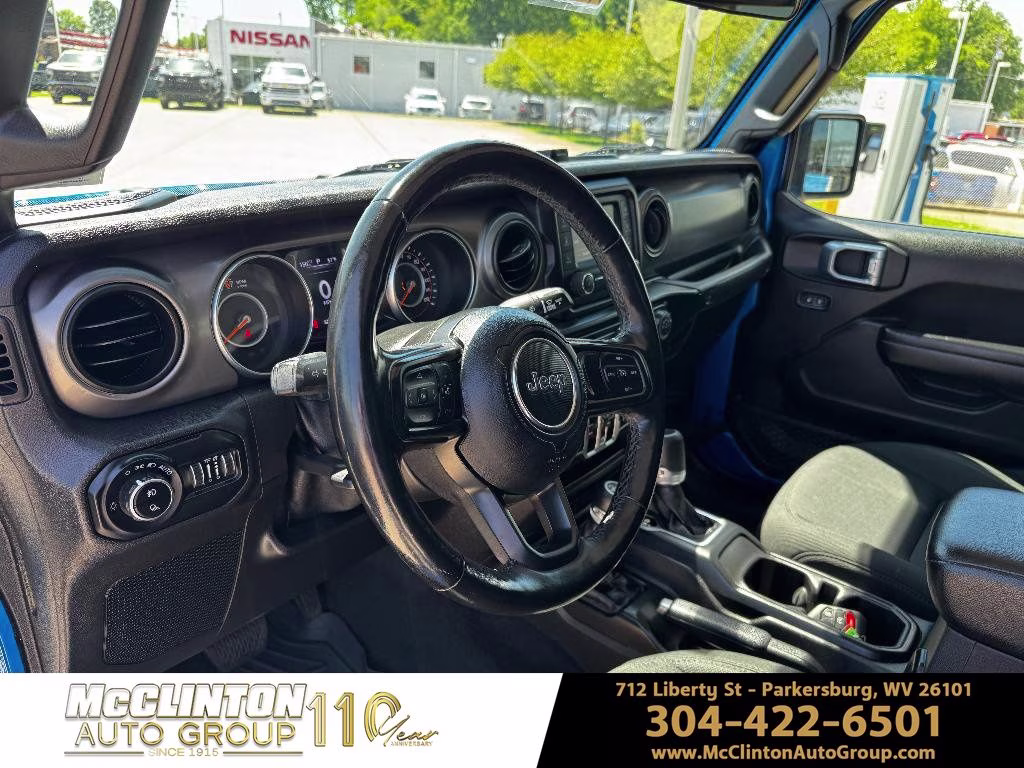 2021 Hydro Blue Pearlcoat Jeep Gladiator Willys 4X4 Truck