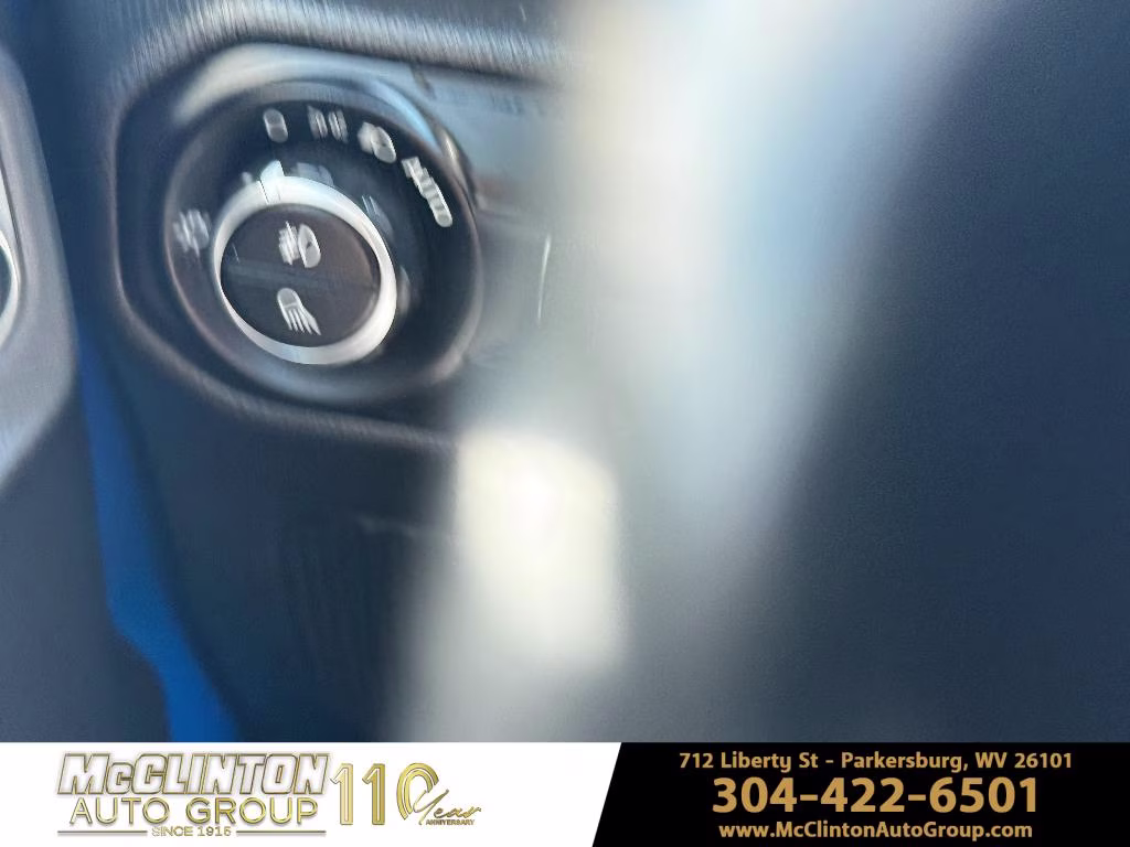 2021 Hydro Blue Pearlcoat Jeep Gladiator Willys 4X4 Truck