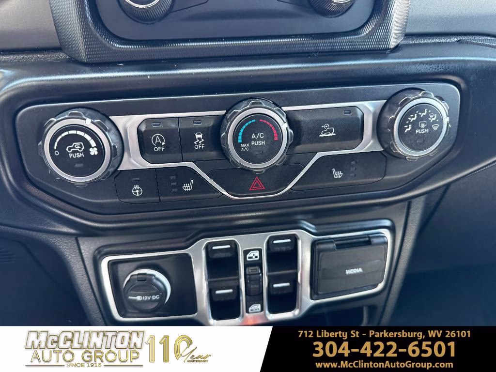 2021 Hydro Blue Pearlcoat Jeep Gladiator Willys 4X4 Truck