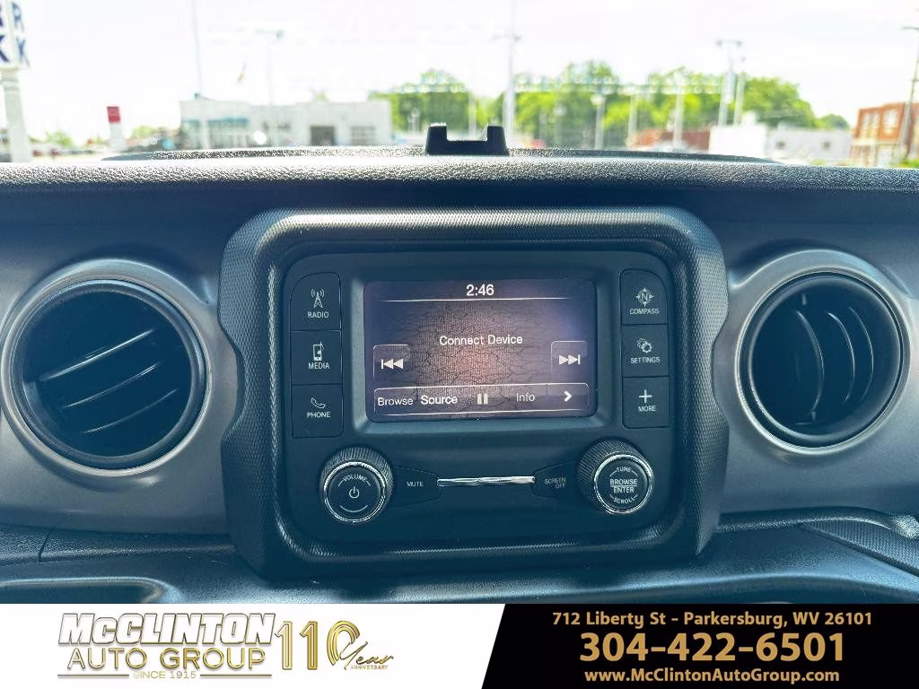 2021 Hydro Blue Pearlcoat Jeep Gladiator Willys 4X4 Truck