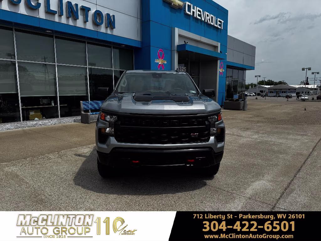2026 Sterling Gray Metallic Chevrolet Silverado 1500 Custom Trail Boss 4X4 Truck