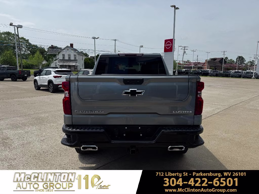 2026 Sterling Gray Metallic Chevrolet Silverado 1500 Custom Trail Boss 4X4 Truck
