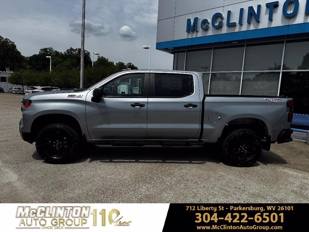 2026 Sterling Gray Metallic Chevrolet Silverado 1500 Custom Trail Boss 4X4 Truck