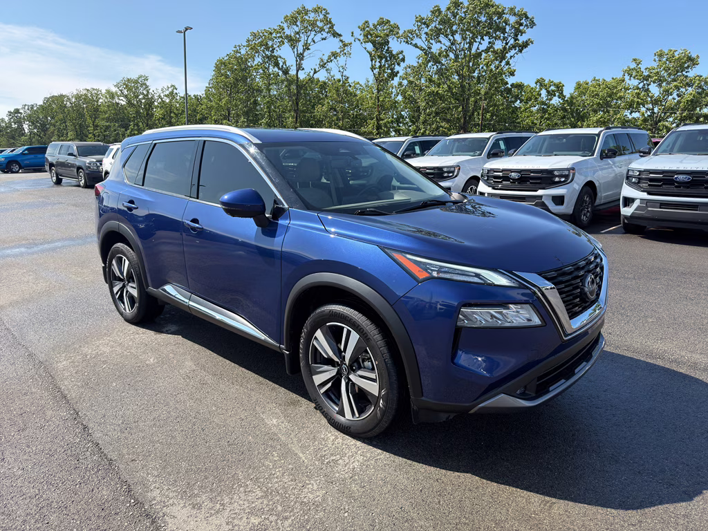 2022 Caspian Blue Metallic Nissan Rogue SL FWD SUV