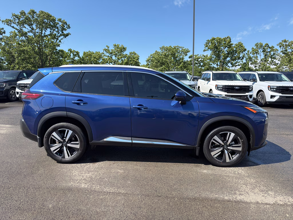 2022 Caspian Blue Metallic Nissan Rogue SL FWD SUV