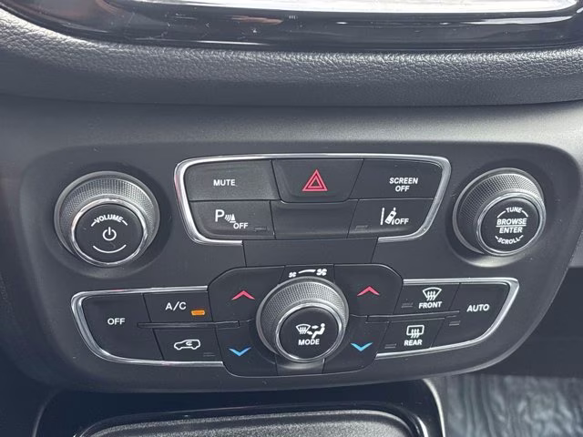 2018 Pearl White Tri-Coat Jeep Compass Limited FWD SUV