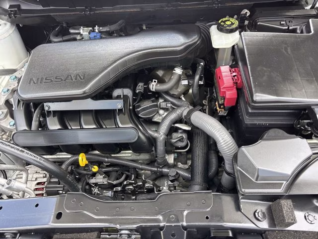 2019 Glacier White Nissan Rogue Sport S FWD SUV