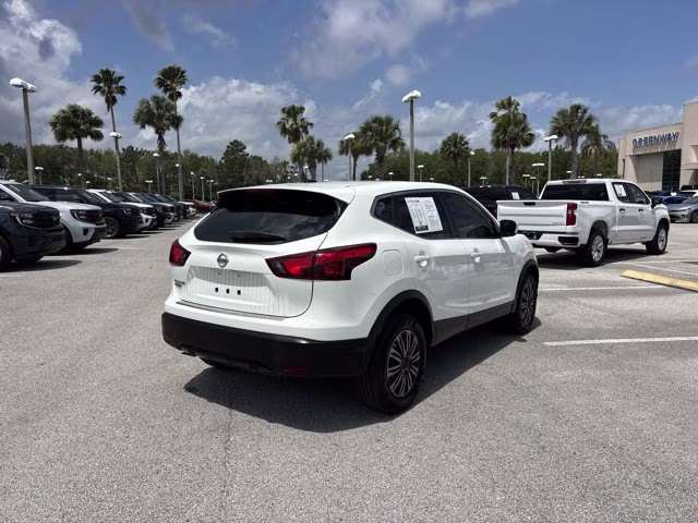 2019 Glacier White Nissan Rogue Sport S FWD SUV