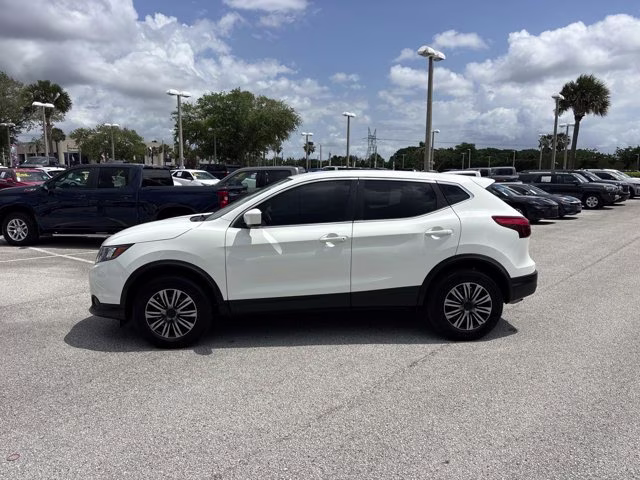 2019 Glacier White Nissan Rogue Sport S FWD SUV