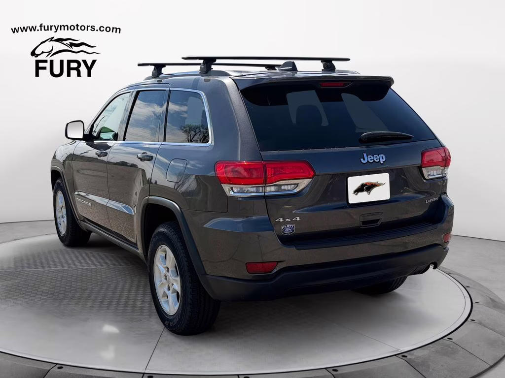 2014 Granite Crystal Metallic Clearcoat Jeep Grand Cherokee Laredo 4X4 SUV