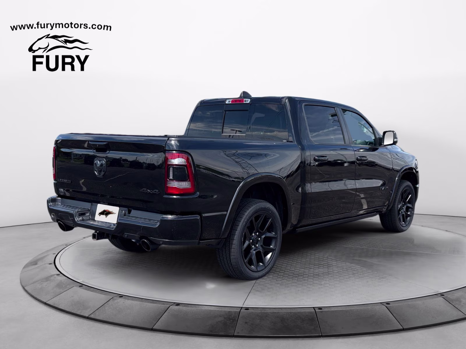 2020 Diamond Black Crystal Pearlcoat Ram 1500 Laramie 4X4 Truck