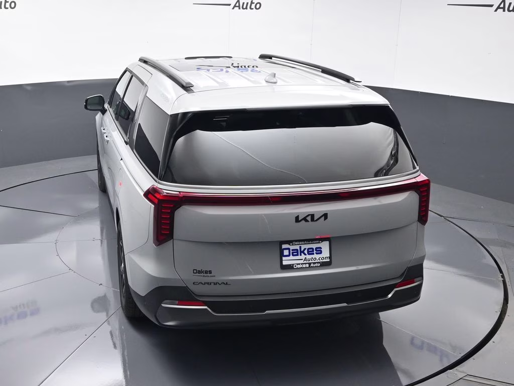 2026 Ceramic Silver Kia Carnival SX Prestige FWD Van