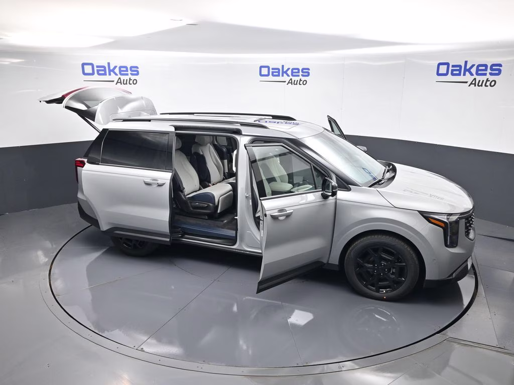 2026 Ceramic Silver Kia Carnival SX Prestige FWD Van