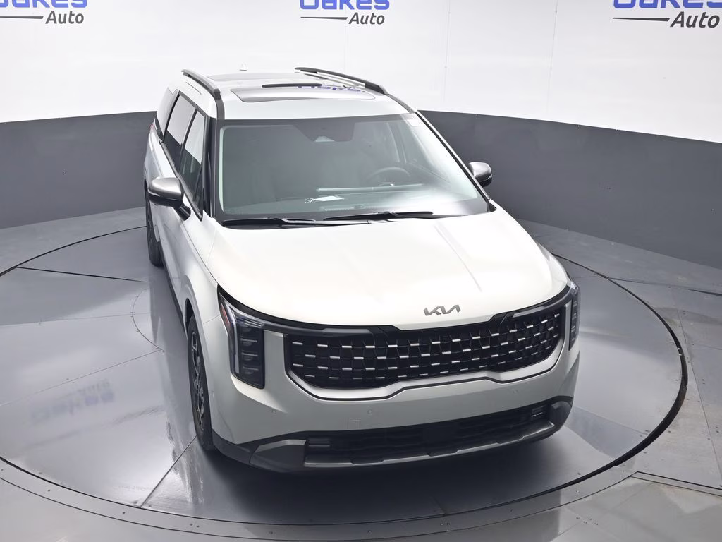 2026 Ivory Silver Kia Carnival SX Prestige FWD Van