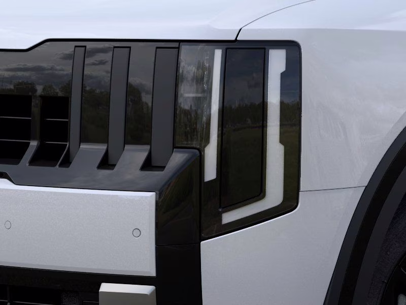 2027 Glacial White Pearl Kia Telluride LX FWD SUV