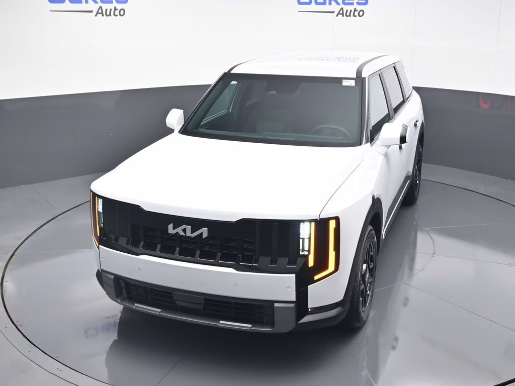 2027 Glacial White Pearl Kia Telluride LX FWD SUV