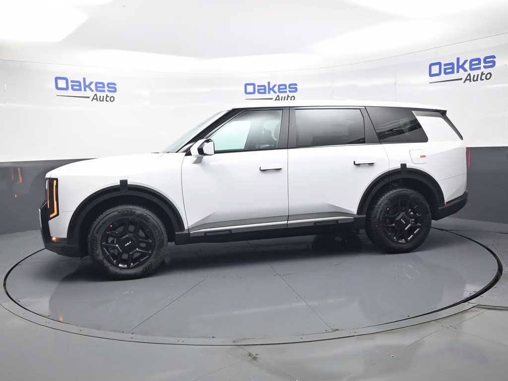 2027 Glacial White Pearl Kia Telluride LX FWD SUV