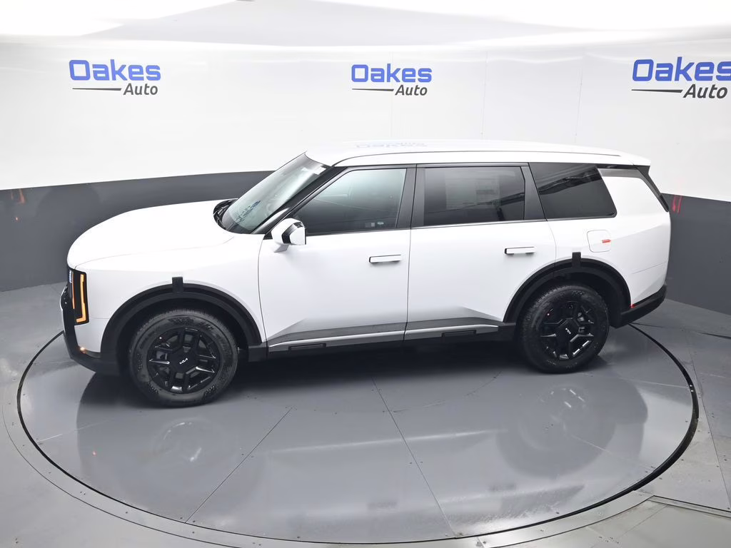 2027 Glacial White Pearl Kia Telluride LX FWD SUV