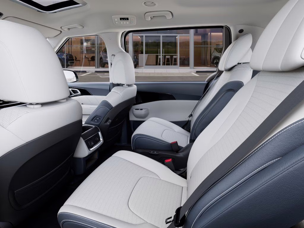 2026 Ceramic Silver Kia Carnival SX Prestige FWD Van