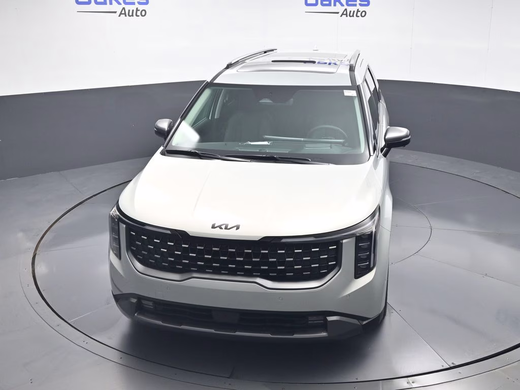 2026 Ivory Silver Kia Carnival SX Prestige FWD Van