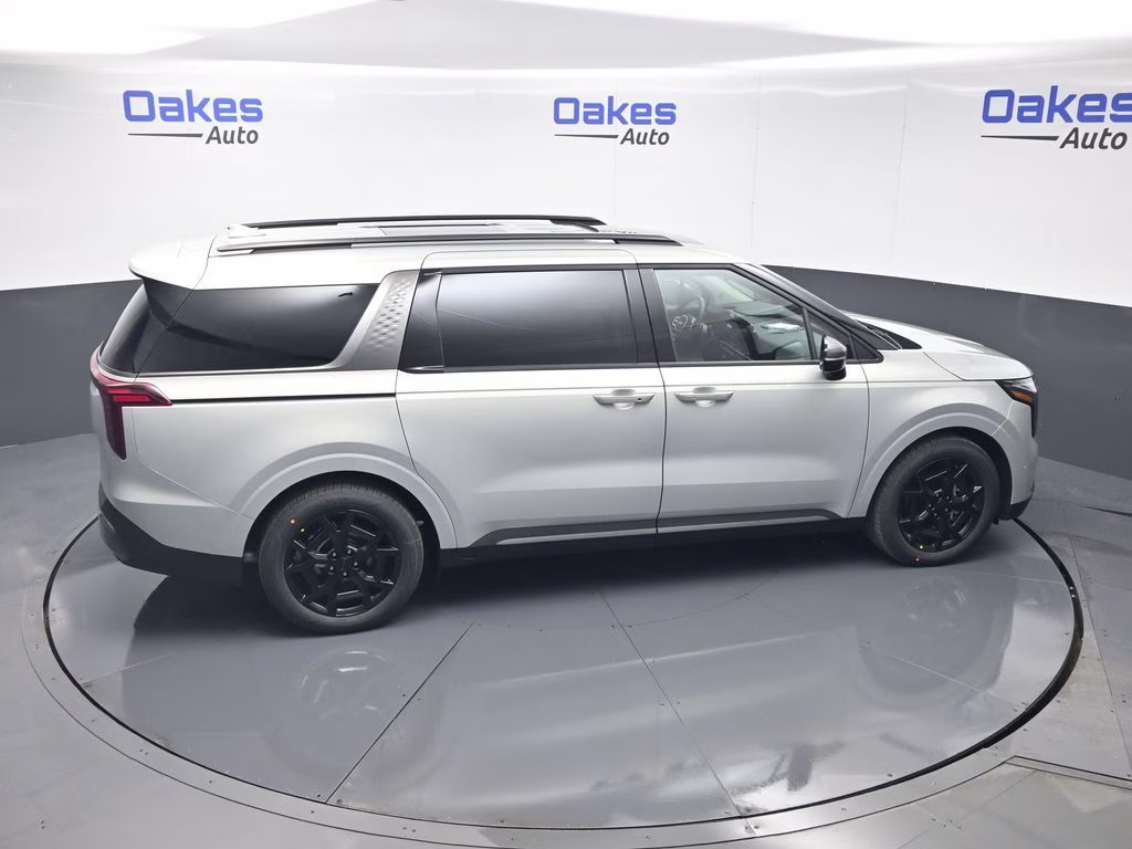 2026 Ivory Silver Kia Carnival SX Prestige FWD Van