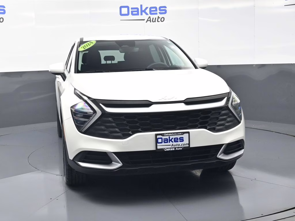 2024 Snow White Pearl Kia Sportage LX AWD SUV