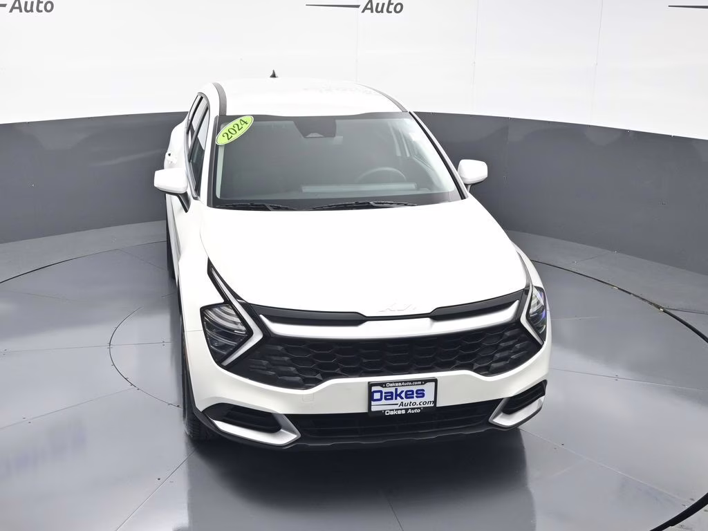 2024 Snow White Pearl Kia Sportage LX AWD SUV