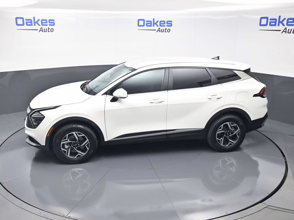2024 Snow White Pearl Kia Sportage LX AWD SUV