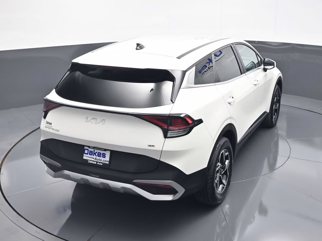 2024 Snow White Pearl Kia Sportage LX AWD SUV
