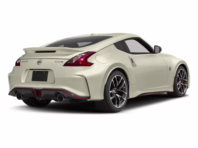 2016 Pearl White Nissan 370Z NISMO Tech RWD Coupe