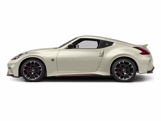 2016 Pearl White Nissan 370Z NISMO Tech RWD Coupe