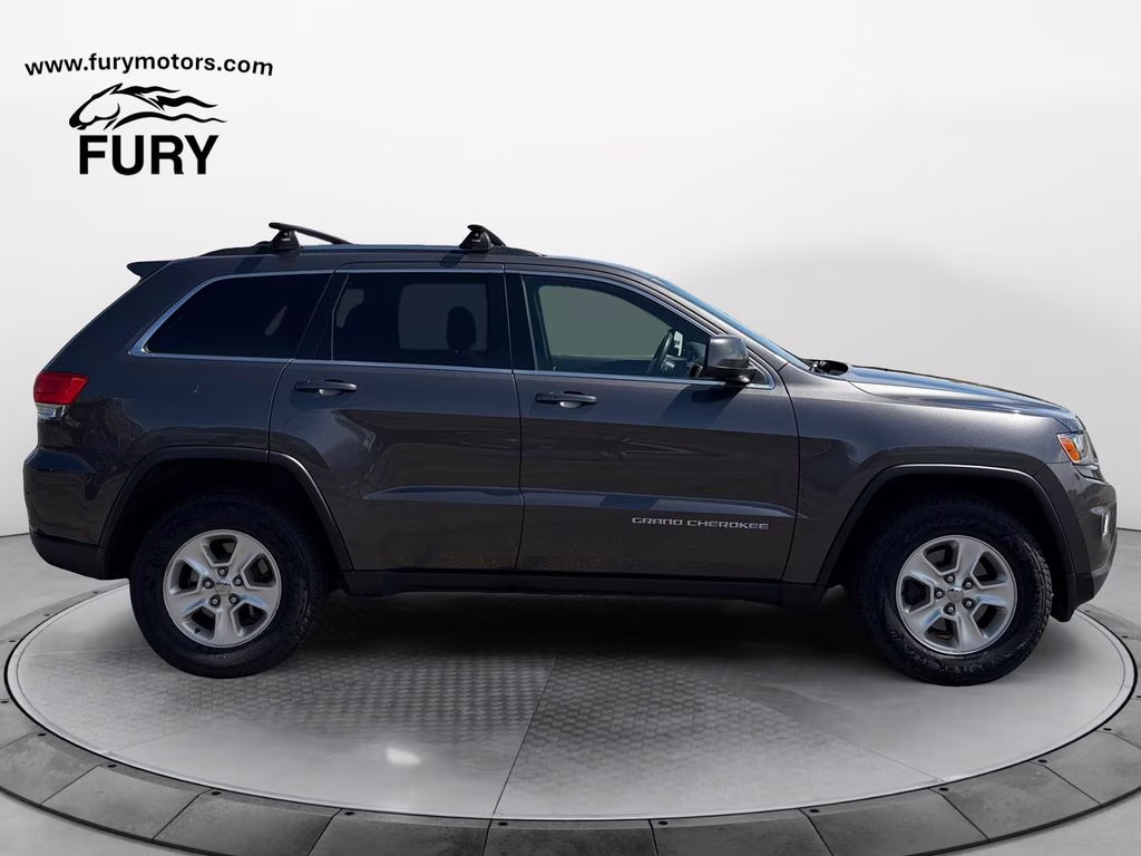 2014 Granite Crystal Metallic Clearcoat Jeep Grand Cherokee Laredo 4X4 SUV