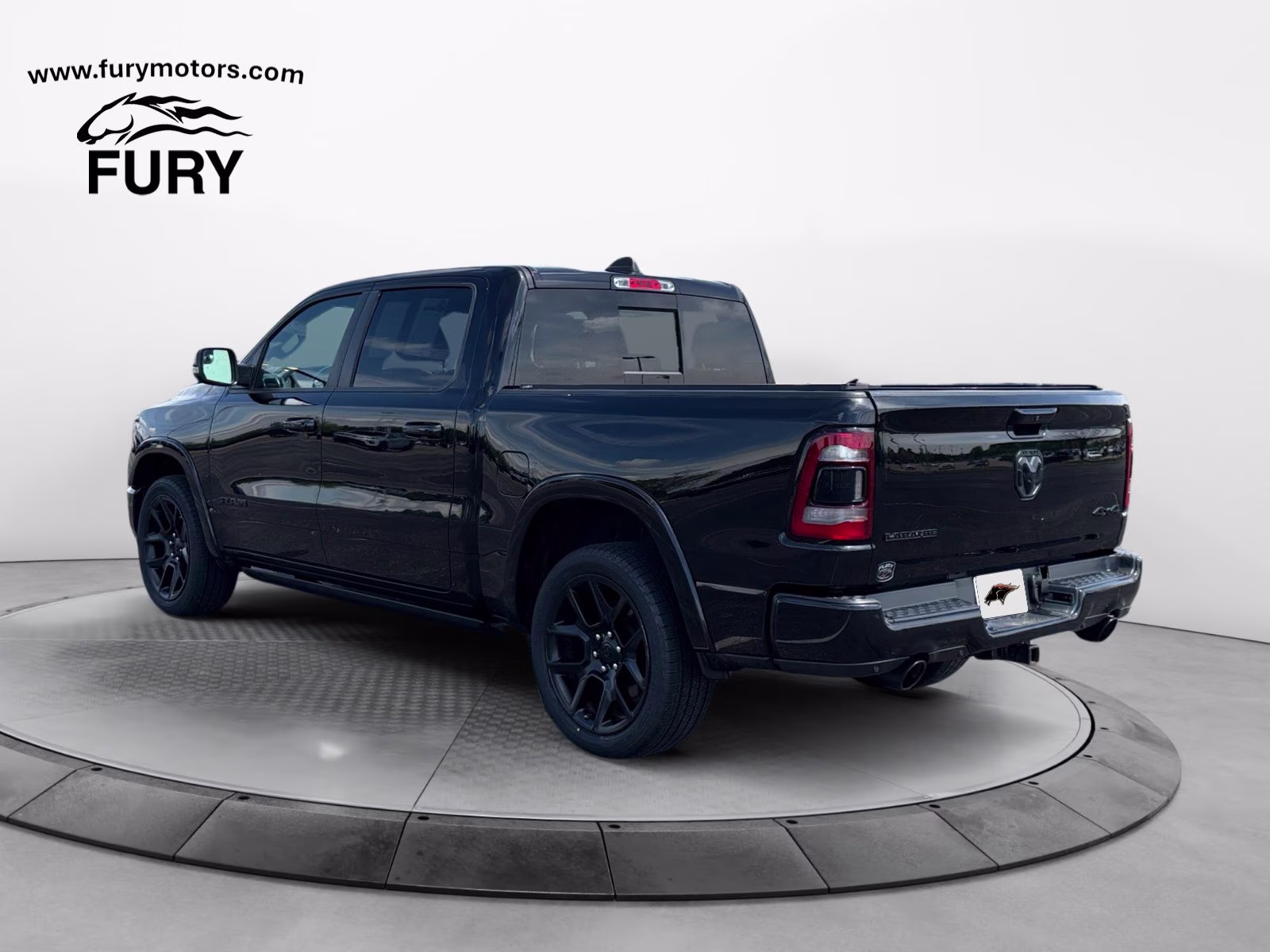 2020 Diamond Black Crystal Pearlcoat Ram 1500 Laramie 4X4 Truck