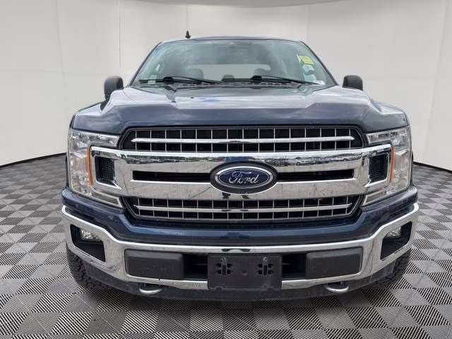 2020 Blue Ford F-150 XLT 4X4 Truck