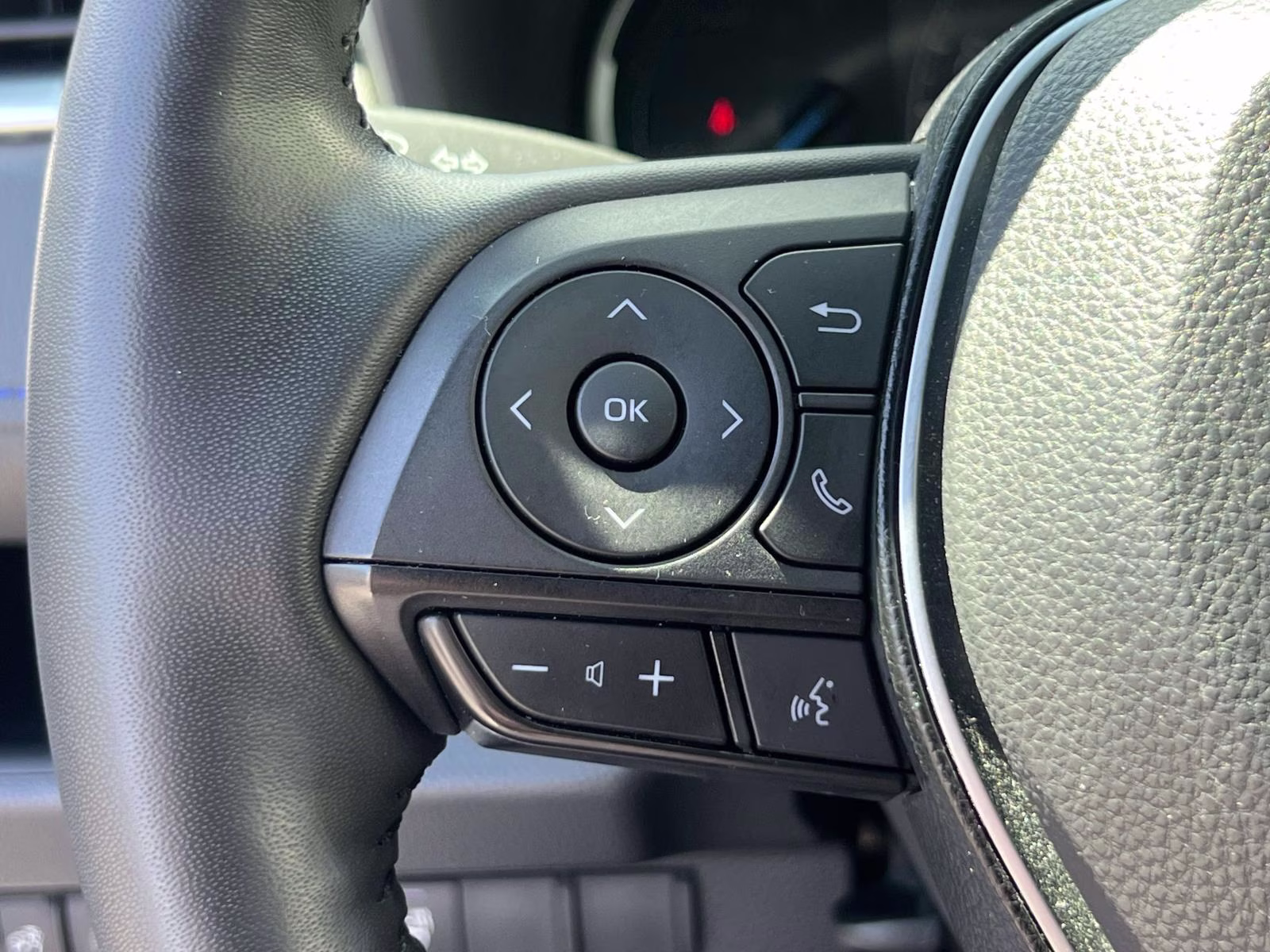 2024 Beige Toyota RAV4 Hybrid SE AWD (Natl) AWD SUV