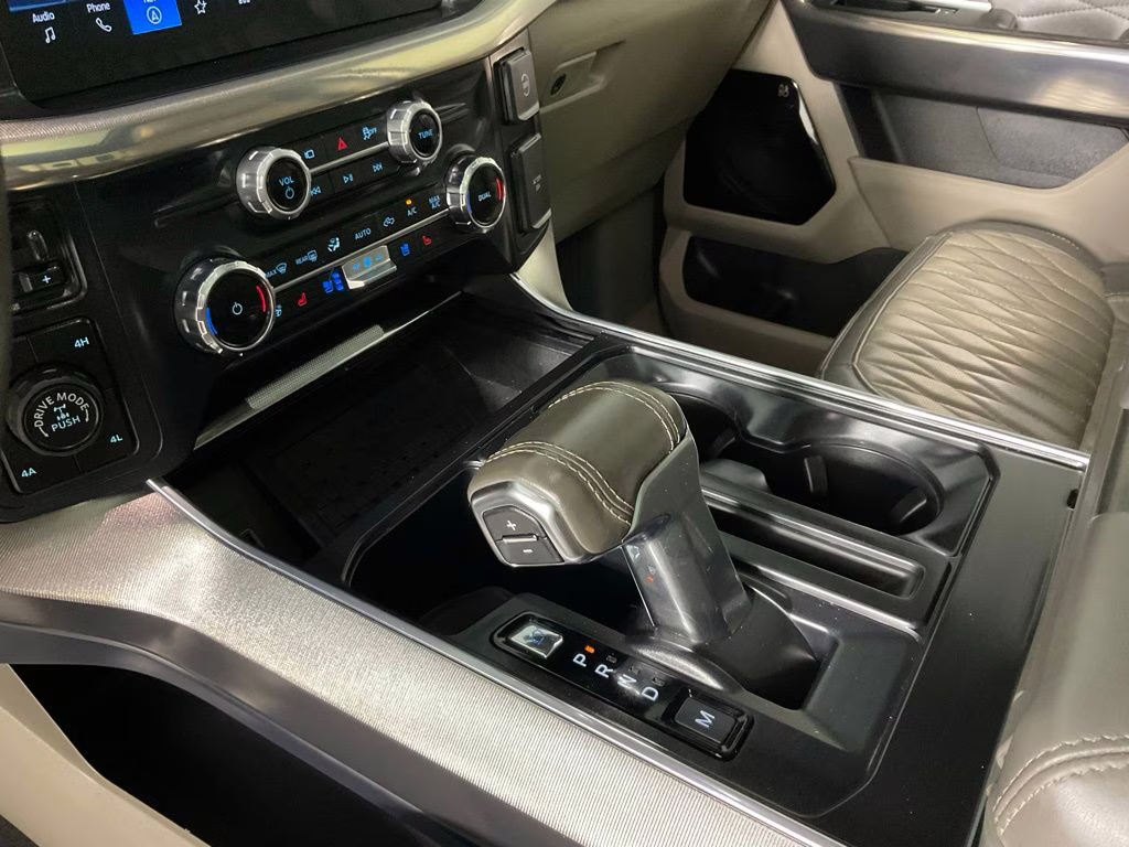 2025 White Metallic Ford F-150 Platinum 4X4 Truck