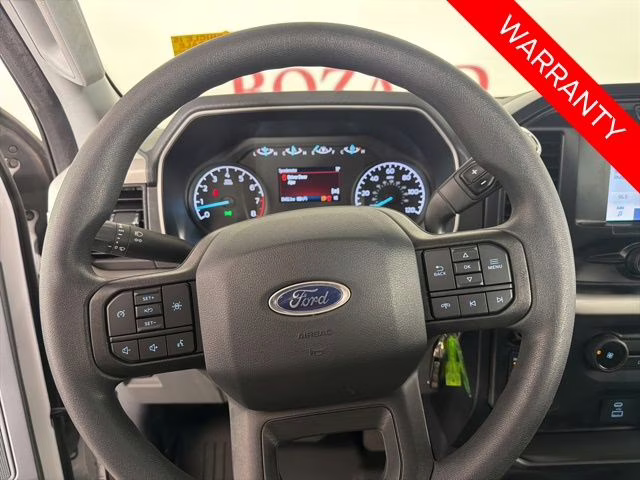 2022 Oxford White Ford F-150 XL 4X4 Truck