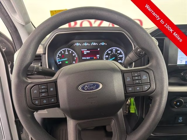 2022 Oxford White Ford F-150 XL 4X4 Truck