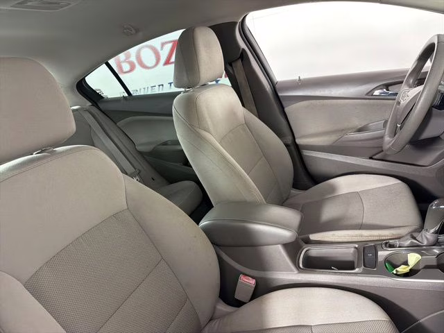 2016 Kinetic Blue Metallic Chevrolet Cruze LT FWD Sedan