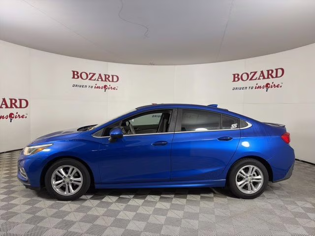 2016 Kinetic Blue Metallic Chevrolet Cruze LT FWD Sedan