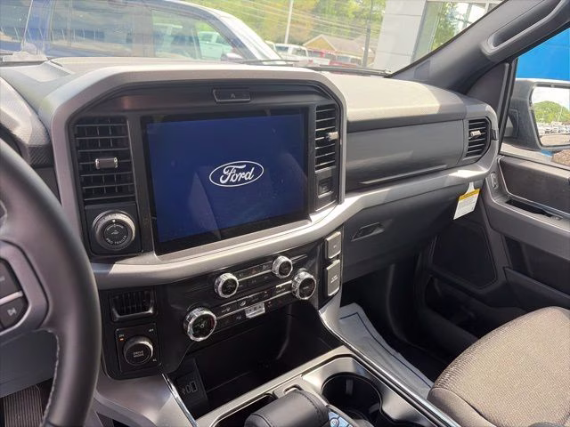 2026 Antimatter Blue Metallic Ford F-150 XLT 4X4 Truck