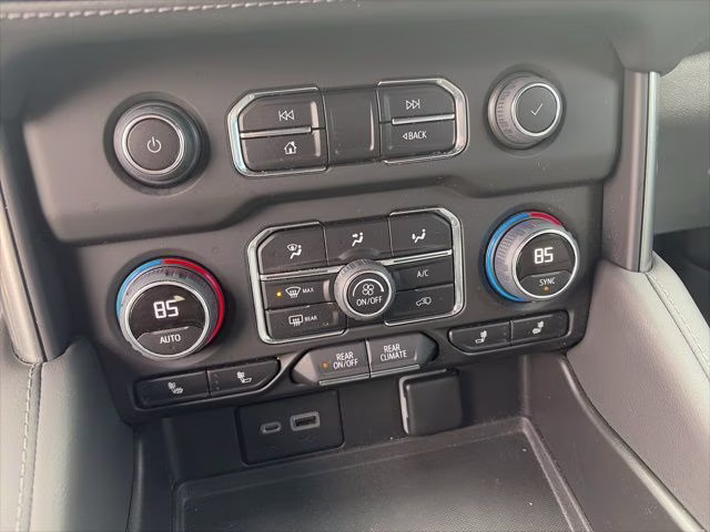2022 Pearl Chevrolet Tahoe LT 4X4 SUV