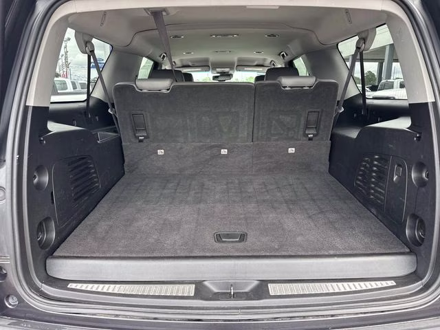 2017 Tungsten Metallic Chevrolet Suburban LT RWD SUV