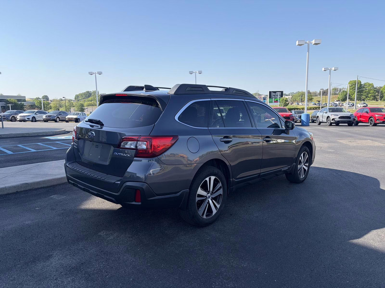 2018 Magnetite Gray Metallic Subaru Outback Limited AWD SUV