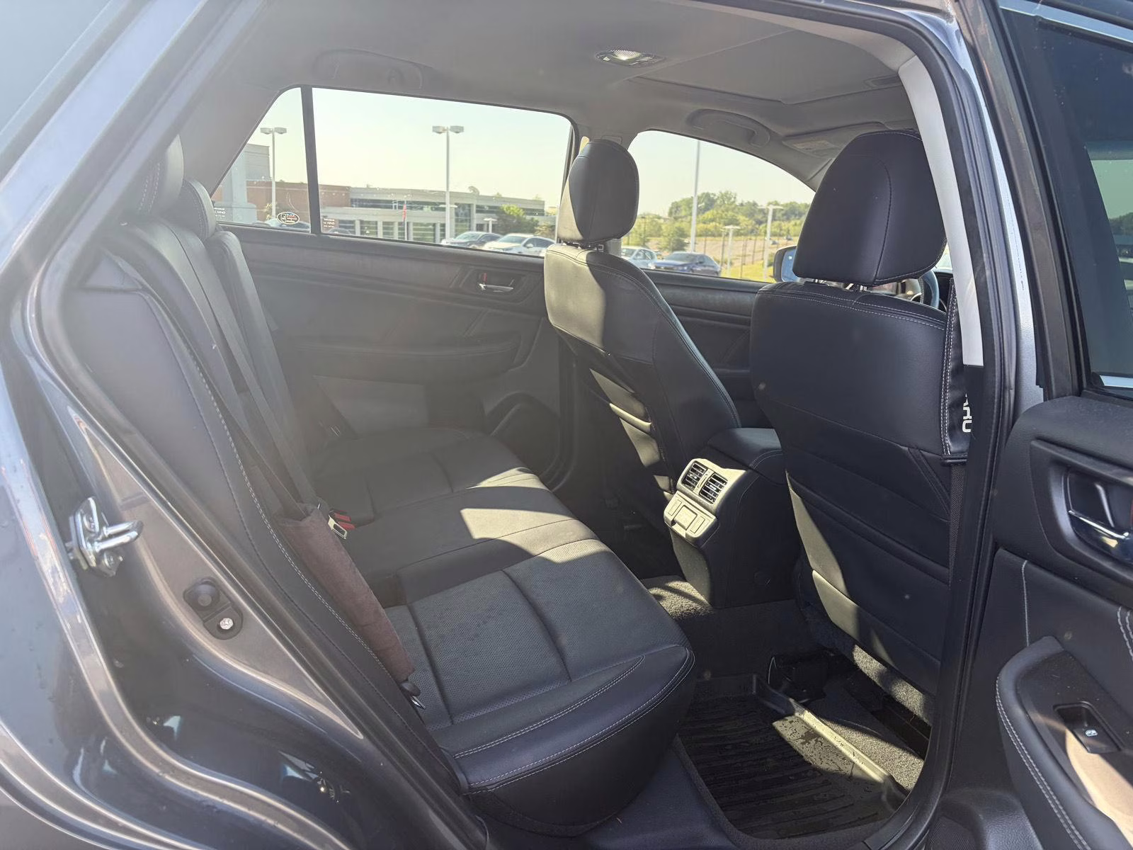 2018 Magnetite Gray Metallic Subaru Outback Limited AWD SUV
