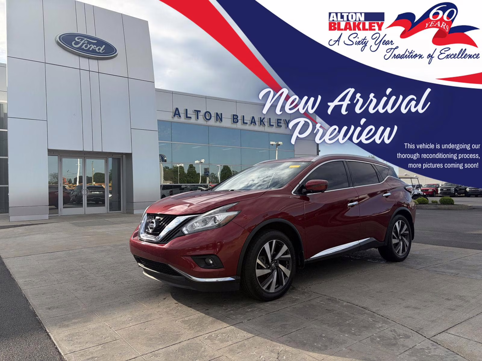 2017 Cayenne Red Metallic Nissan Murano Platinum FWD 2017.5