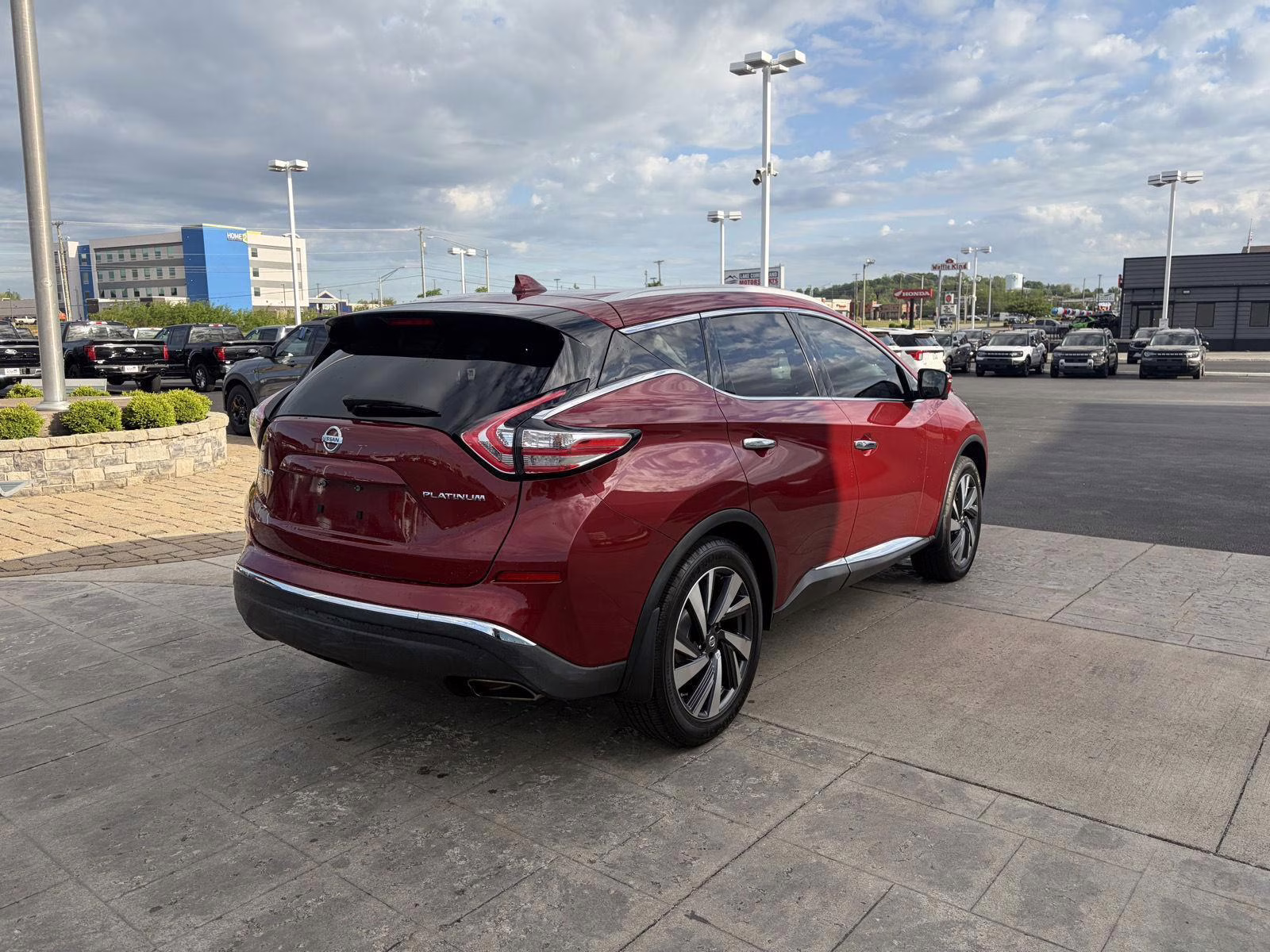 2017 Cayenne Red Metallic Nissan Murano Platinum FWD 2017.5