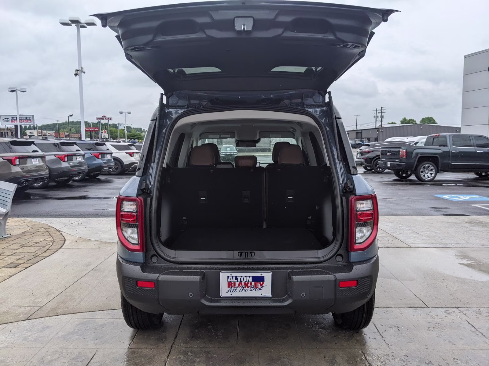 2026 Azure Gray Metallic Tri-Coat Ford Bronco Sport Outer Banks 4X4 SUV
