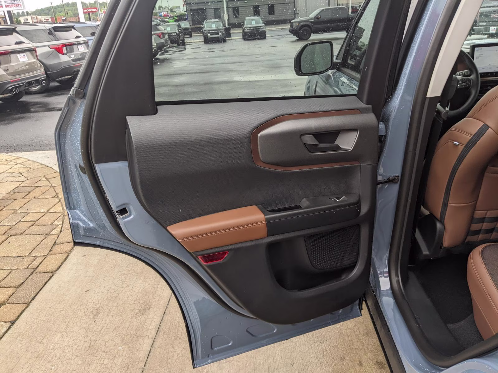 2026 Azure Gray Metallic Tri-Coat Ford Bronco Sport Outer Banks 4X4 SUV
