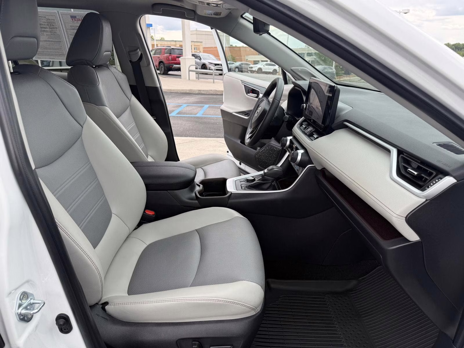 2025 Wind Chill Pearl Toyota RAV4 Limited AWD SUV